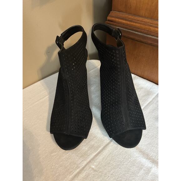 Madden NYC Peeptoe Heel Black Size 9 Brogan-C Cage - Picture 3 of 7